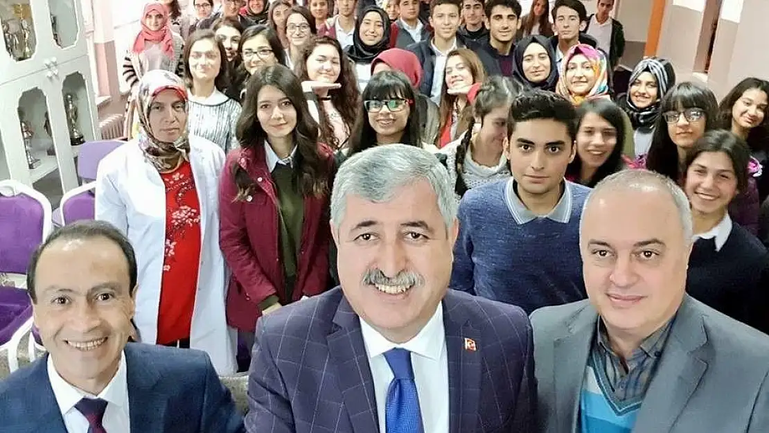 'Başkan Polat, Lise öğrencileriyle buluştu'