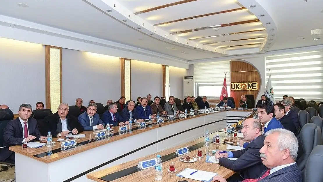 '2017 yılının son meclis toplantısı yapıldı'