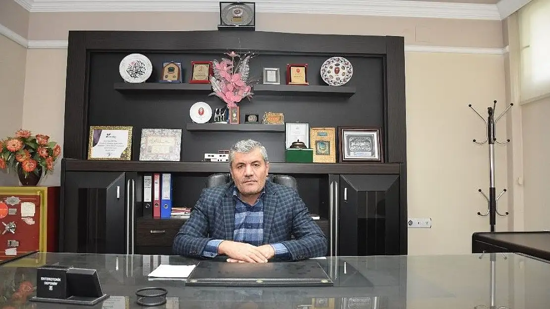 'Başkan Öztürk Ortak Soy Kütüğü ve Irk Soy Kütüğü Projesini değerlendirdi'