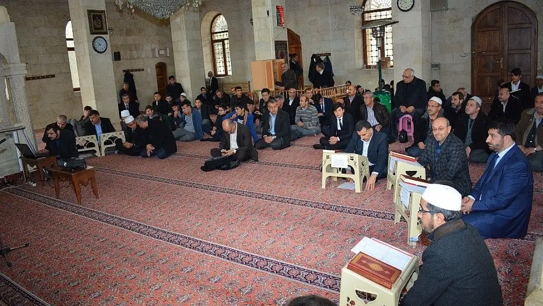 'Darende´de Kur´an-ı Kerimi güzel okuma yarışması'
