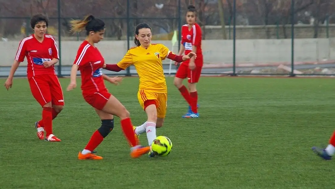 'Malatya Bayanlar Spor´da Şanlıurfa Gençlikspor maçının hazırlıklarını sürdürüyor'
