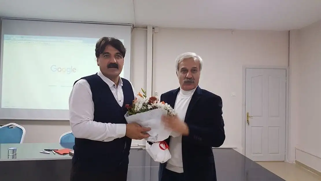 '`Ana-Baba okulu´ Eğitim seminerleri başladı'