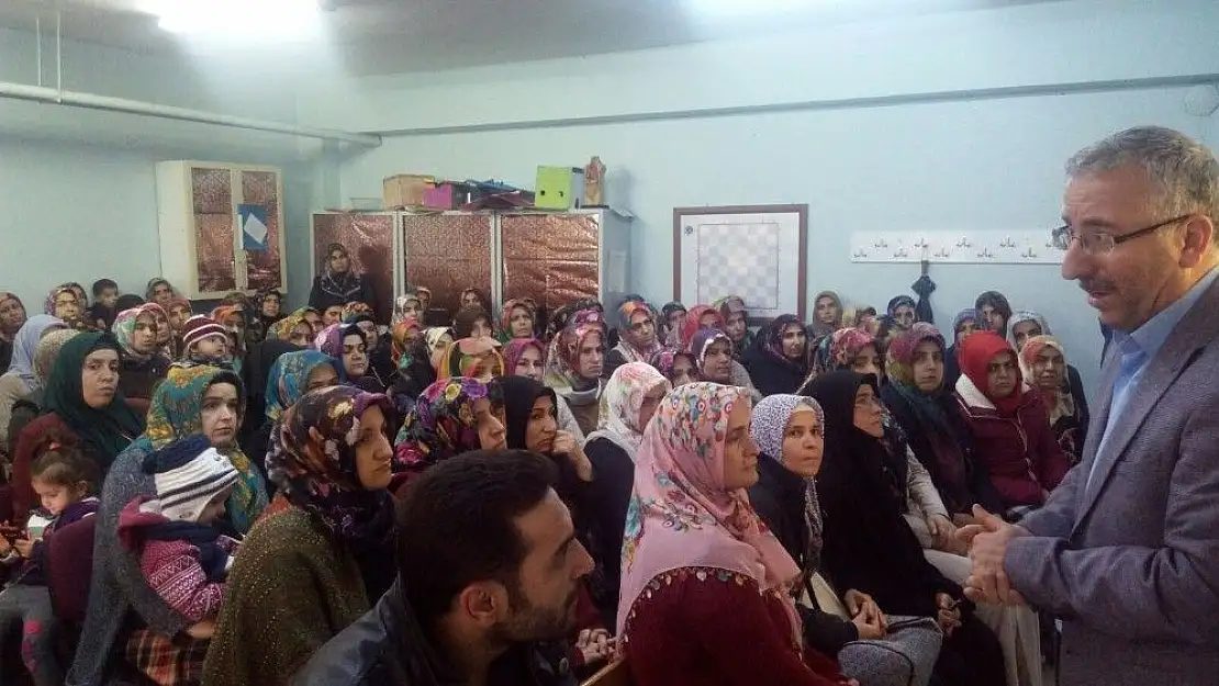 'Velilere her hafta bir seminer'