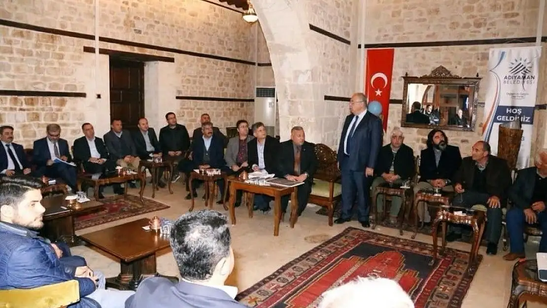 'Başkan Kutlu, AK Parti Merkez İlçe Yönetimiyle bir araya geldi'