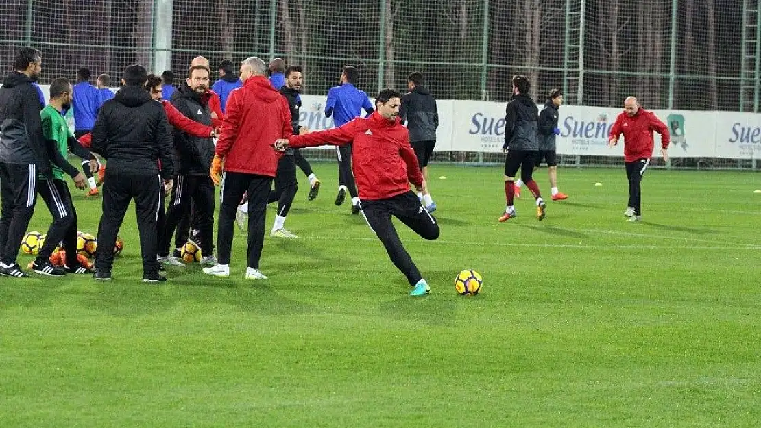 Hamit Altıntop Yeni Malatyaspor´a gelecek mi?