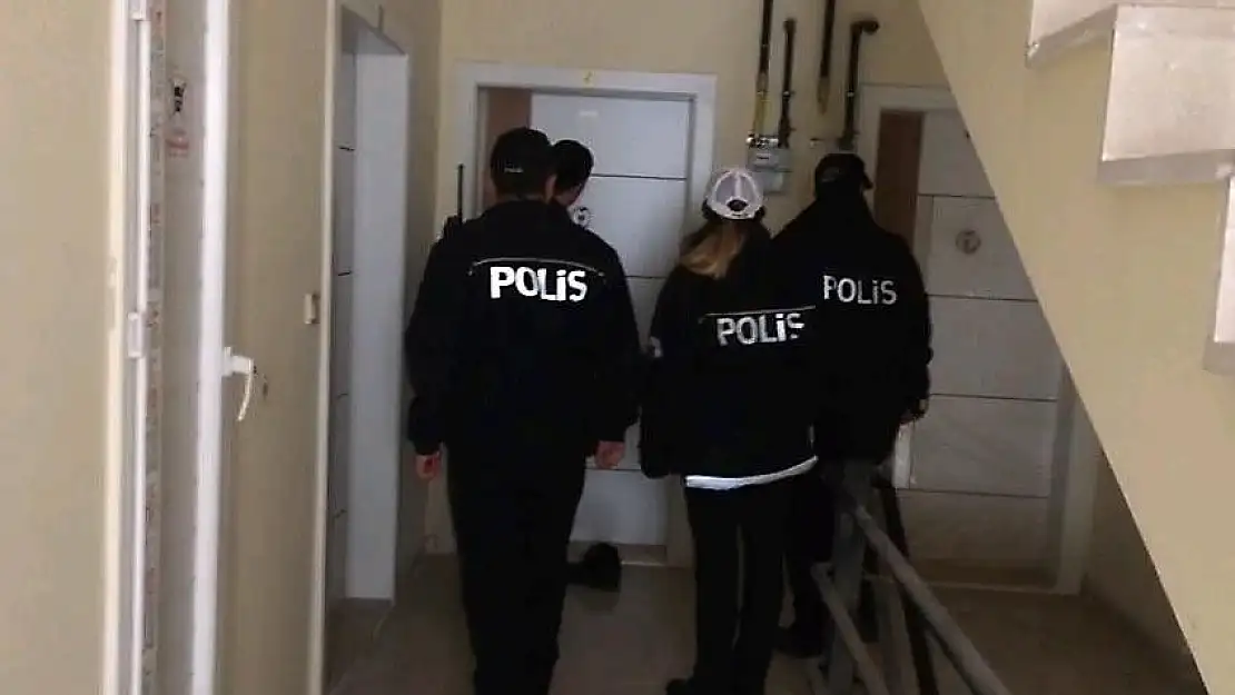'Kahramanmaraş´ta apartlara ceza yağdı'
