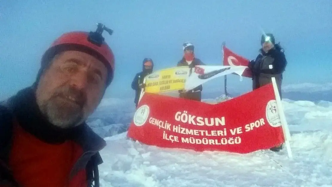 'Kahramanmaraşlı dağcılardan Berit Dağı´na gece tırmanışı'