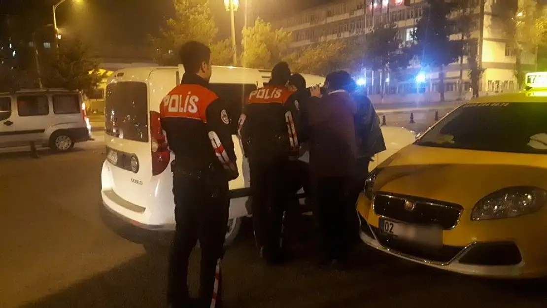 'Adıyaman´da dolandırıcılık iddiası: 2 gözaltı'