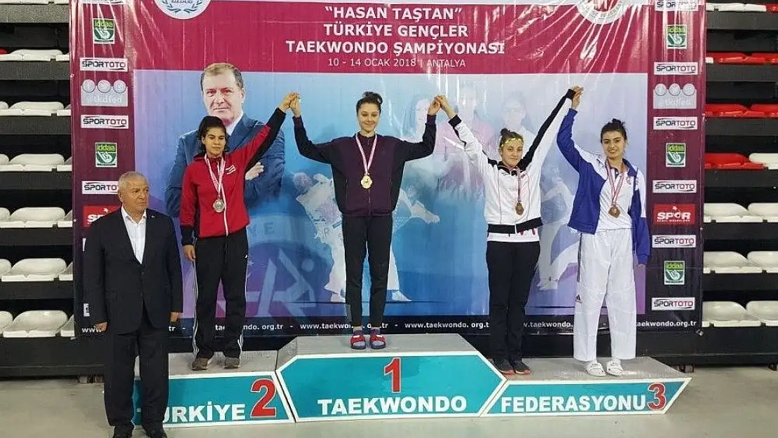 'Antalya´dan madalya ile döndüler'