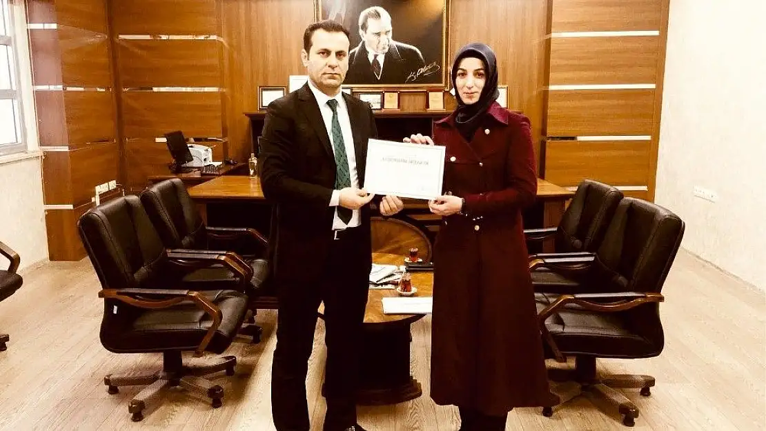 'Tünçmen´den başarılı öğretmenlere ödül'