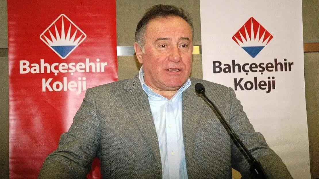 'Yücel: ''Bizim öğrencilerimiz eski köye yeni adet getirecek'''
