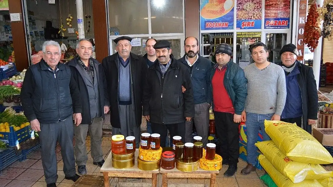 'Besni´den Afrin´deki Mehmetçiklere bal gönderildi'