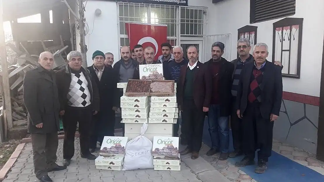 Afrin´e Malatya´dan kayısı