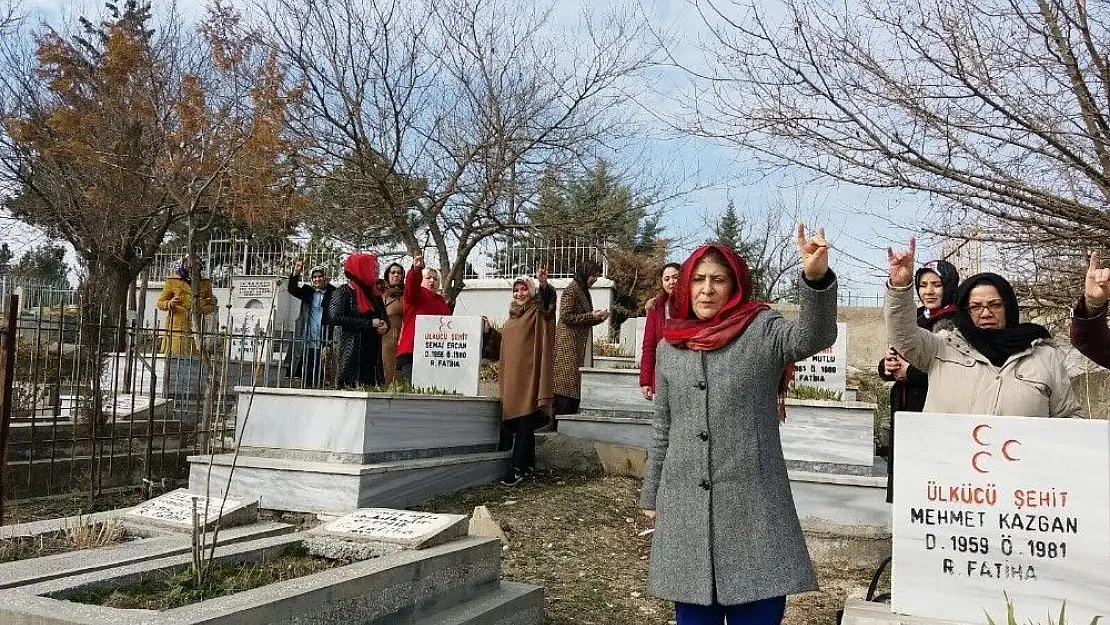Malatya´da MHP kadın yöneticilerini tanıttı