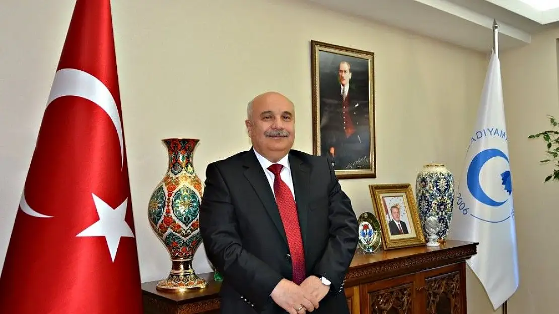'Rektör Gönüllü öğrencilere başarılar diledi'