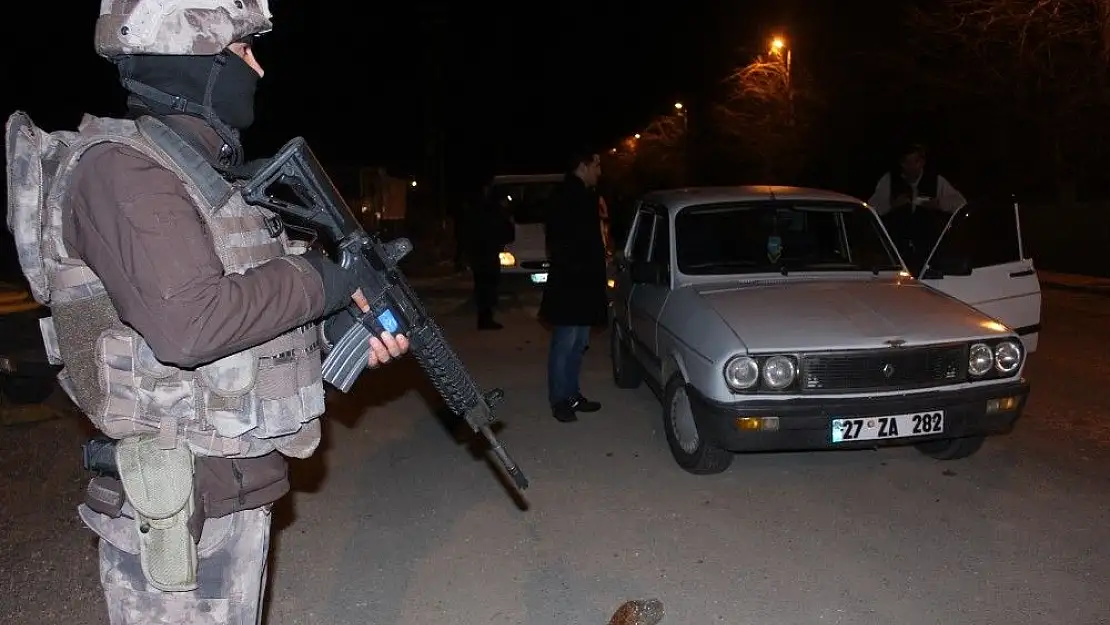 'Adıyaman´da 400 polisle asayiş uygulaması'