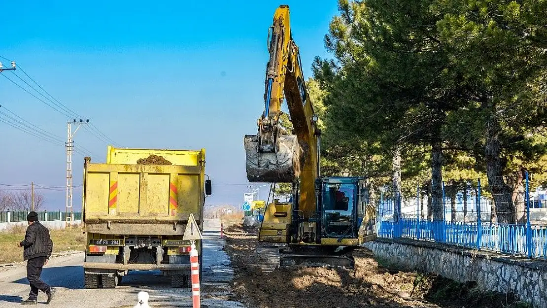 Büyükşehir baraj yolunda çalışmalara devam ediyor