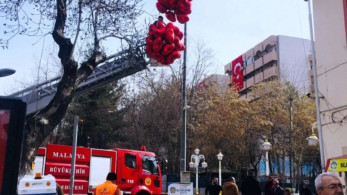 Malatya'da Baloncunun yardımına itfaiye yetişti