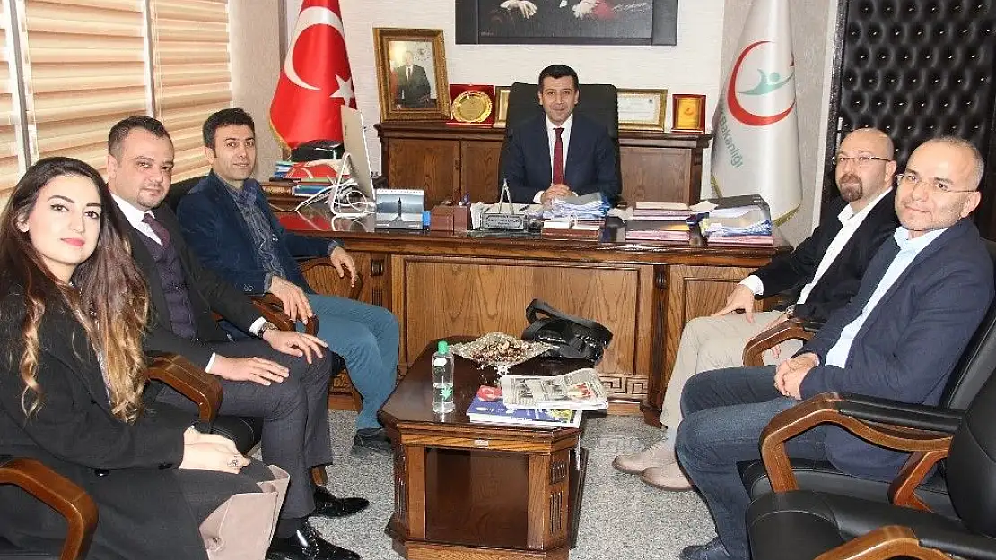 'Park Hospital heyeti Başhekim Doğan ile bir araya geldi'