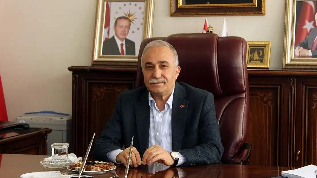 'Bakan Fakıbaba: ''Problem oluşturan değil problemleri çözen bir bakan olarak karşınızda bulunuyorum'''