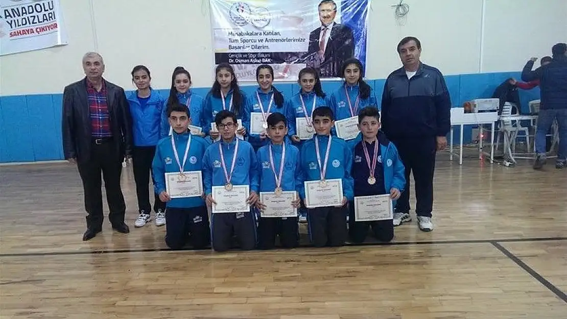 'Malatya takımları badmintonda birinci oldu'