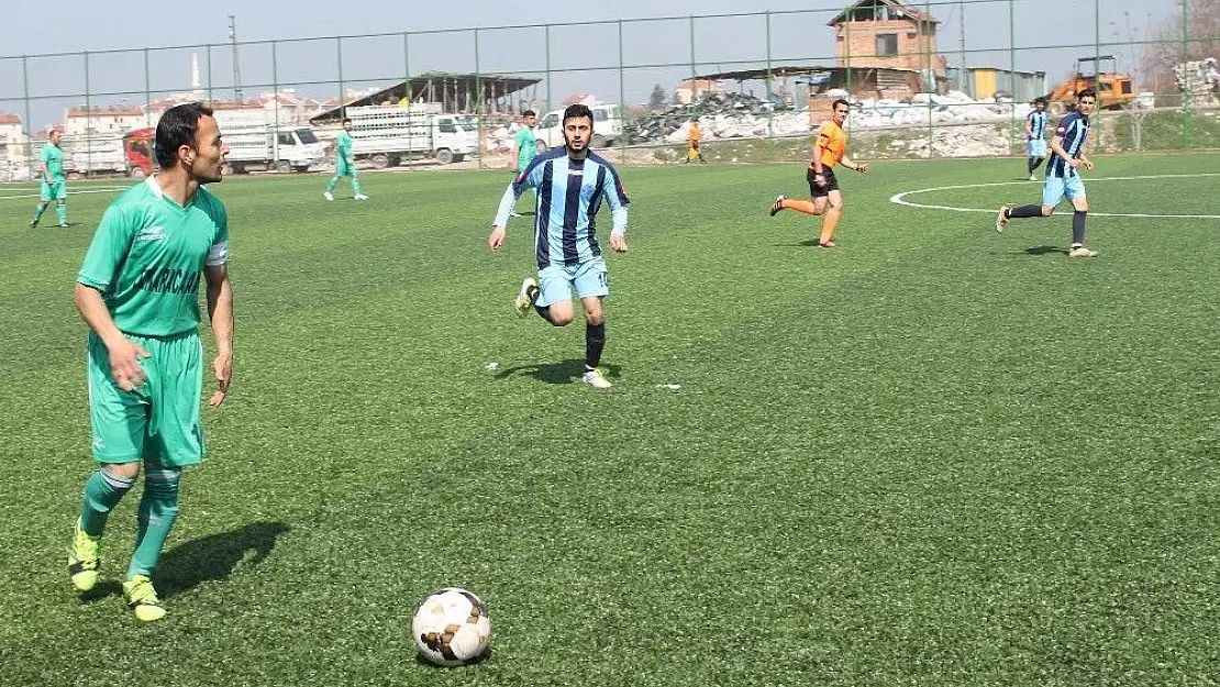 'Amatörde Play-Off yarı final maçları Pazar günü oynanacak'