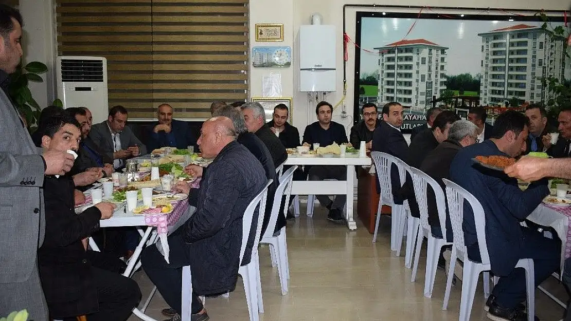 'Kaymakam Demirhan´a veda yemeği'