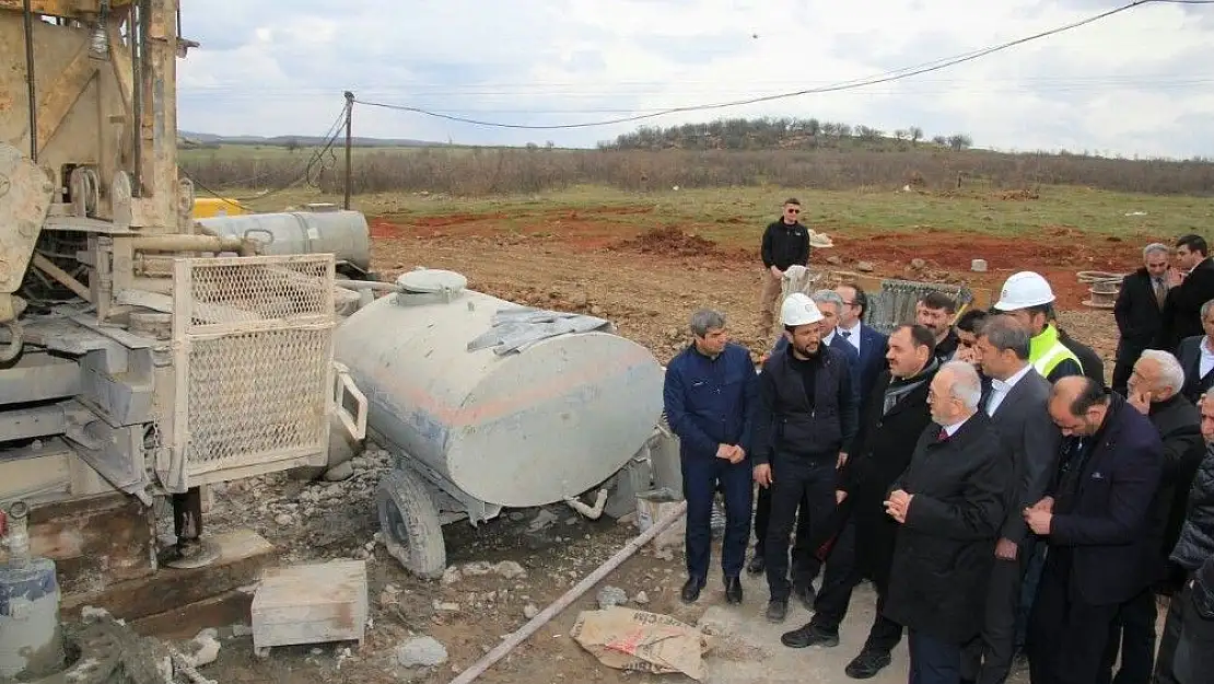 'Vali Kaldırım´dan, Karakoçan´da inceleme'