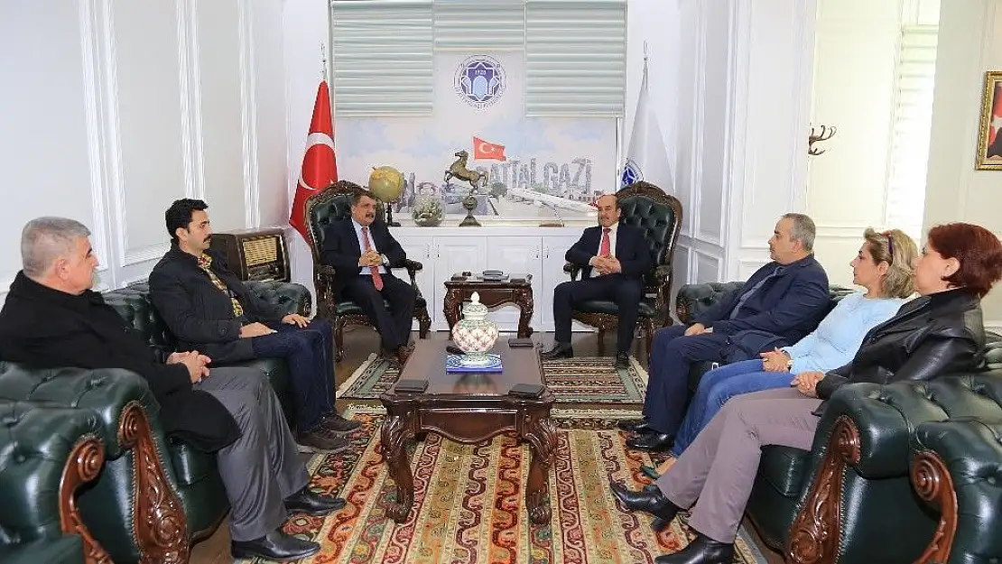 'Başkan Gürkan, STK´larla istişarelere devam ediyor'