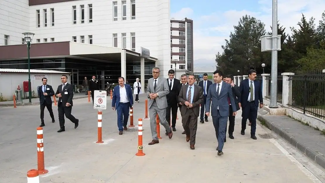 'Vali Kalkancı yeni hastane alanında incelemelerde bulundu'
