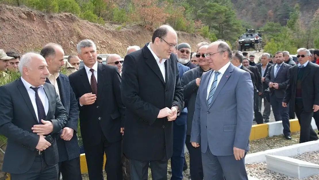 'Heyelan sonucu toprak altında kalanlar anıldı'