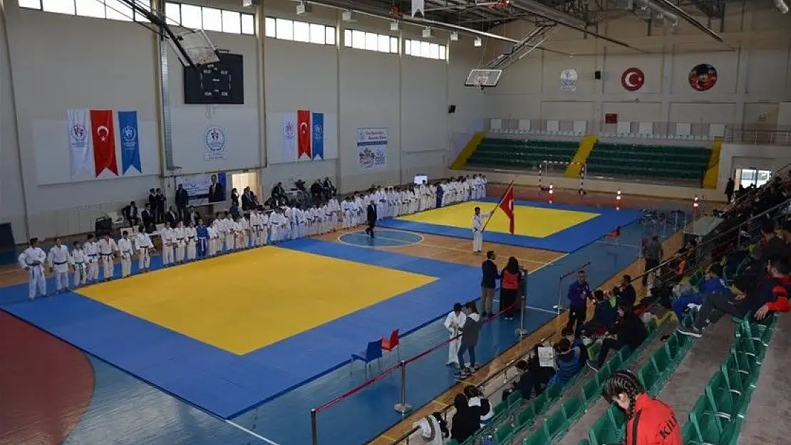 'Judo Anadolu Yıldızlar Ligi Yarı Final Müsabakaları devam ediyor'