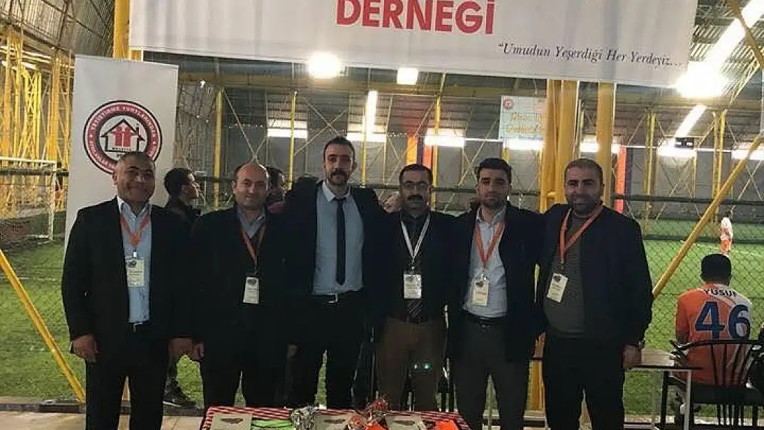 '`Benim için oyna dostluk kazansın´ futbol turnuvasında grup maçları sona erdi'