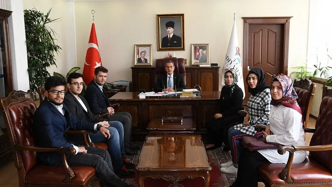 'Geleceğin idarecilerinden Vali Kalkancı´ya ziyaret'