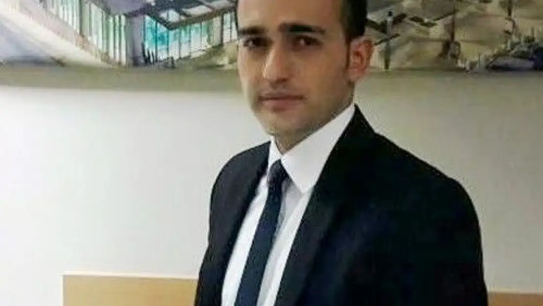 'Telefonla çağırdığı kişiyi bıçakla öldürdü'