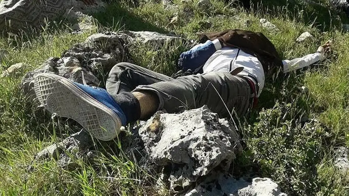 'Lise öğrencisi çoban kayalıklardan düşerek hayatını kaybetti'