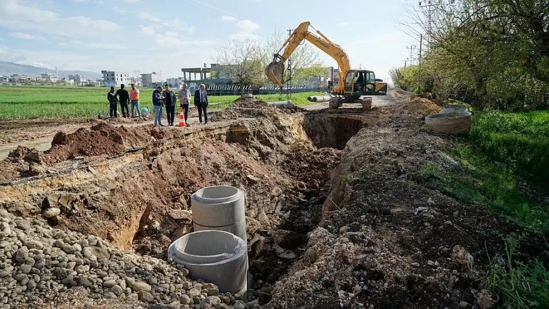 'Dede yolunda altyapı çalışması yapılıyor'