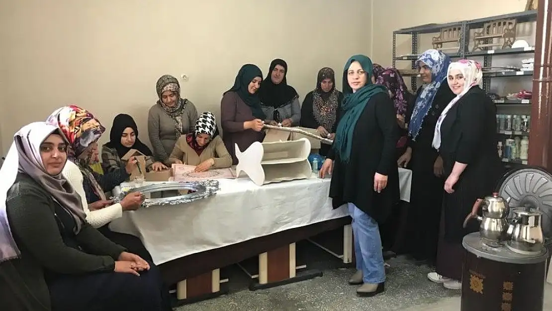 'Mesleki kurslara İş Kur desteği'