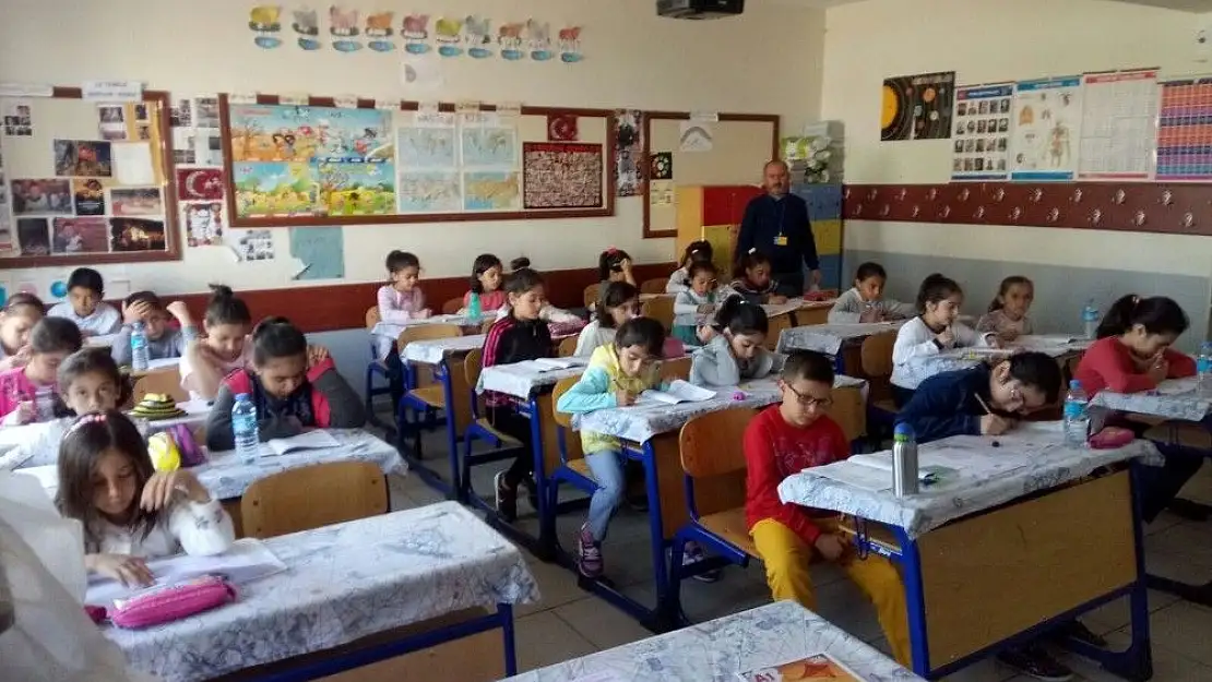 'Kahta `Ufka Yolculuk Kültür Yarışması´ yapıldı'