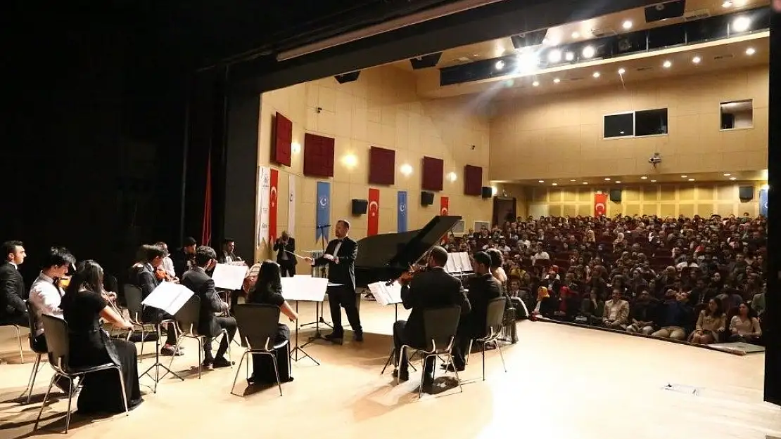 'Müzik Festivalinin açılış konseri gerçekleştirildi'
