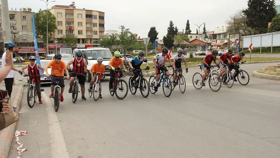 'Öğrenciler birincilik için pedal çevirdi'