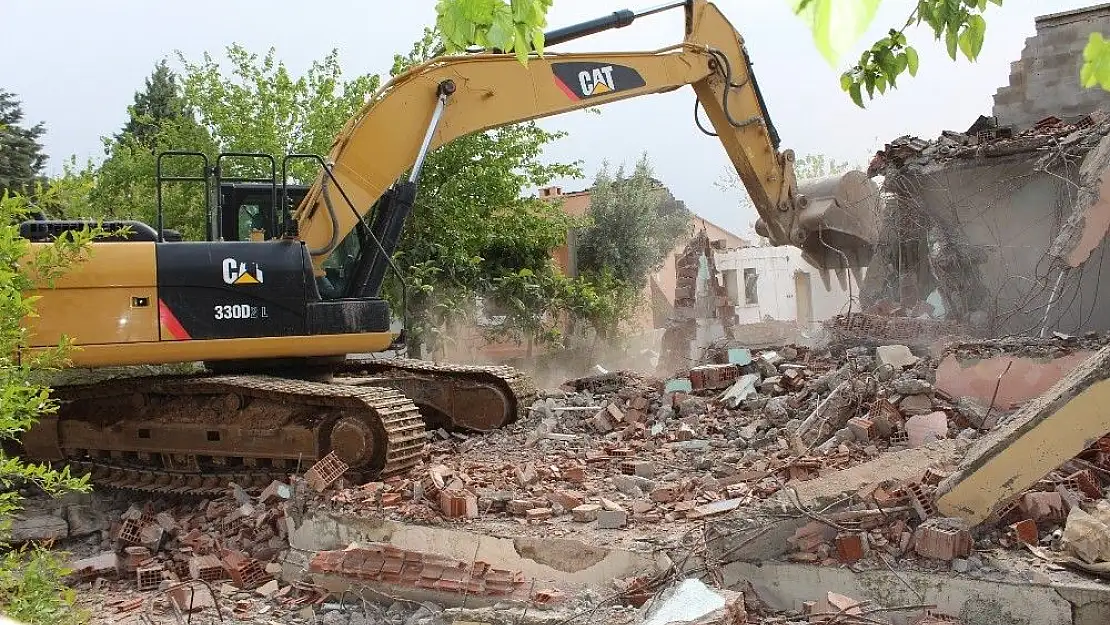 'Depremzede konutları için ilk adım atıldı'
