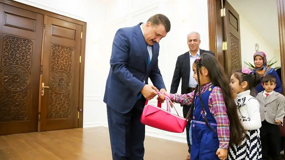 'Başkan Gürkan, öğrenciler ile bir araya geldi'