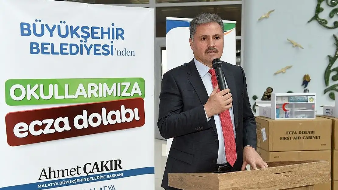 Büyükşehirden 100 okula ecza dolabı