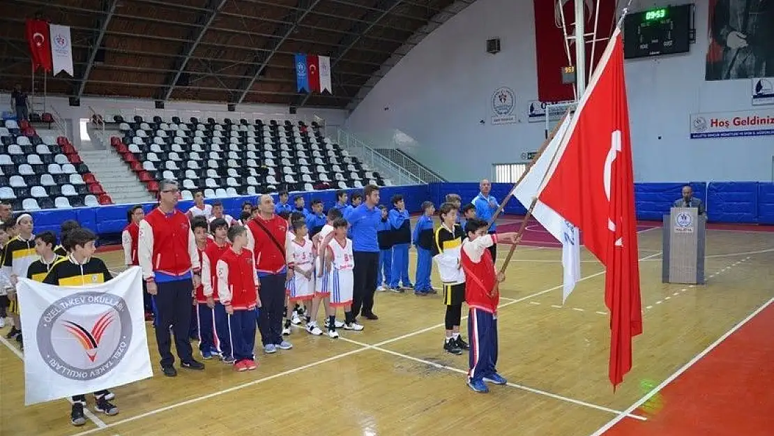 'Okullararası Basketbol Yarı Final müsabakaları başladı'