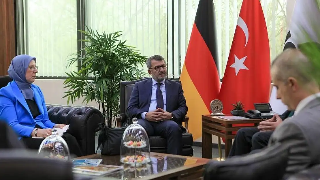 'İnsan Haklarını İnceleme Komisyonu, Almanya temaslarını sürdürüyor'
