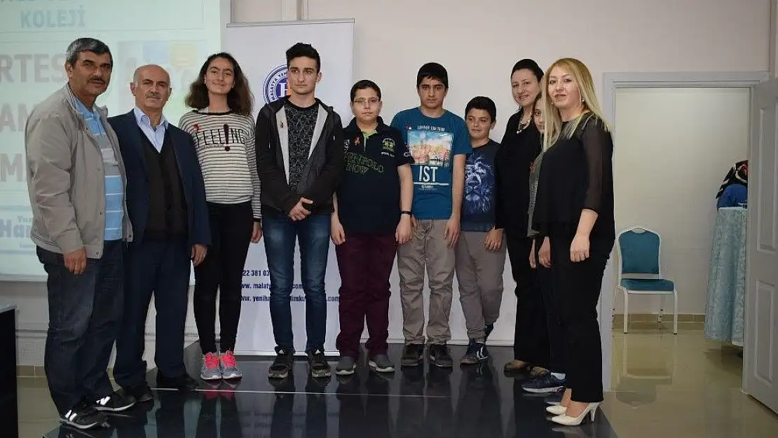 'Bursluluk sınavını kazananlar ödüllendirildi'