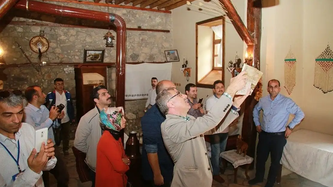 'Arkeologlar Harput´u inceledi'
