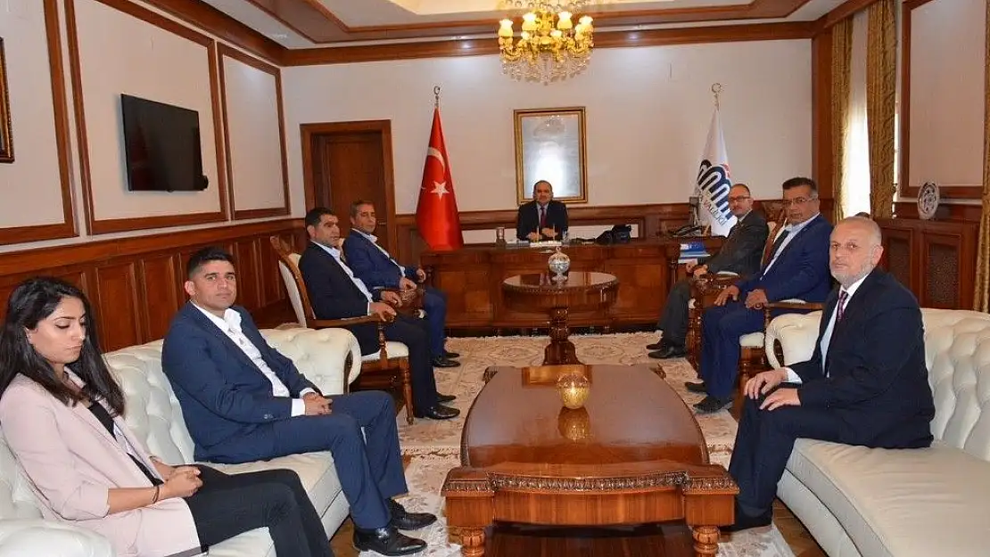 'Milletvekili aday adayı Unat´tan Vali Kaban´a ziyaret'
