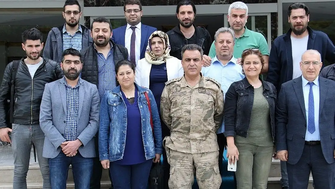 'İl Jandarma Komutanı Çarıkcıoğlu basınla bir araya geldi'